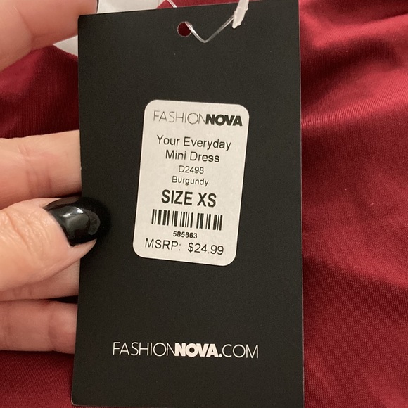 NWT FASHION NOVA DRESS - Picture 2 of 2